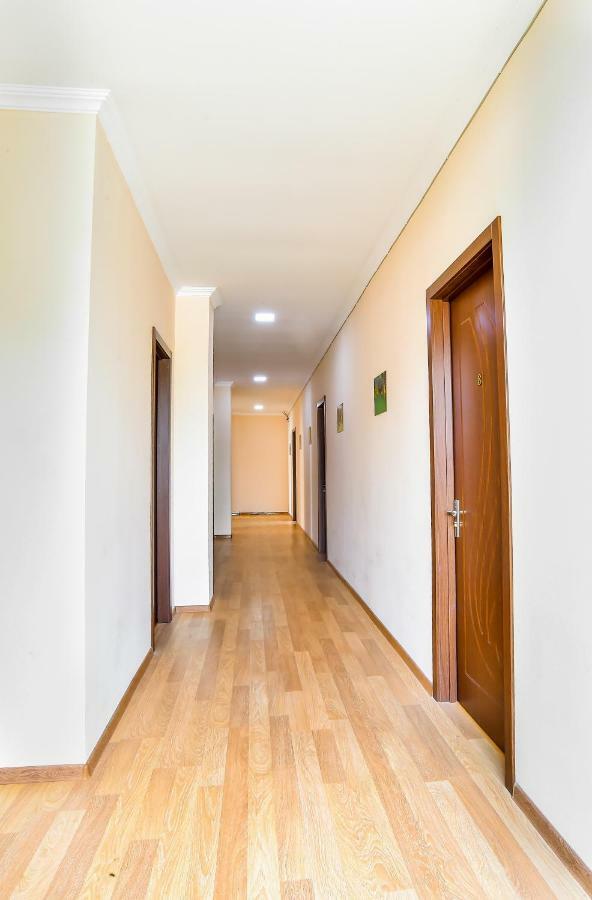 Just Inn Kutaisi Luaran gambar