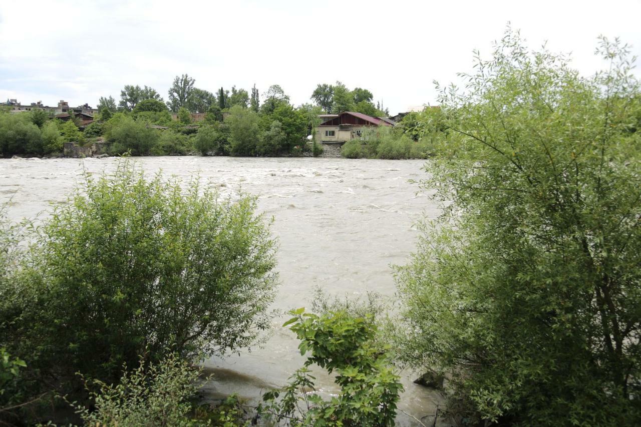 Just Inn Kutaisi Luaran gambar
